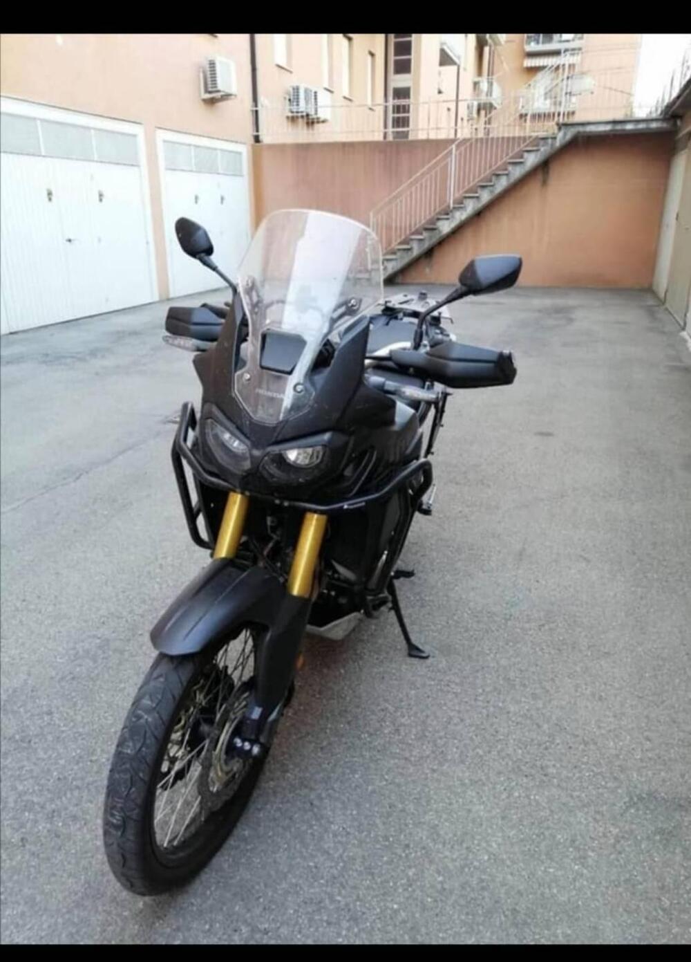 Honda Africa Twin CRF 1000L DCT ABS (2016 - 17) (6)