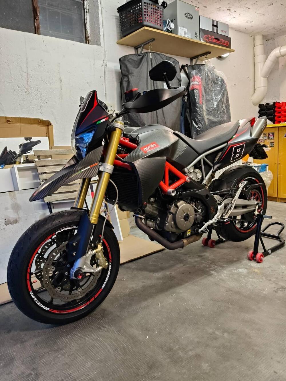 Aprilia Dorsoduro 750 Factory (2010 - 13)
