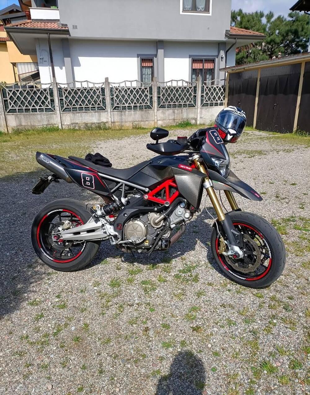 Aprilia Dorsoduro 750 Factory (2010 - 13) (10)