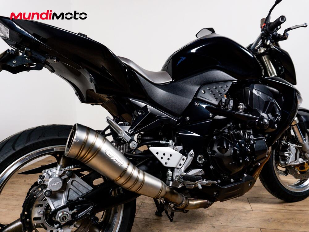 Kawasaki Z 1000 (2010 - 13) (4)