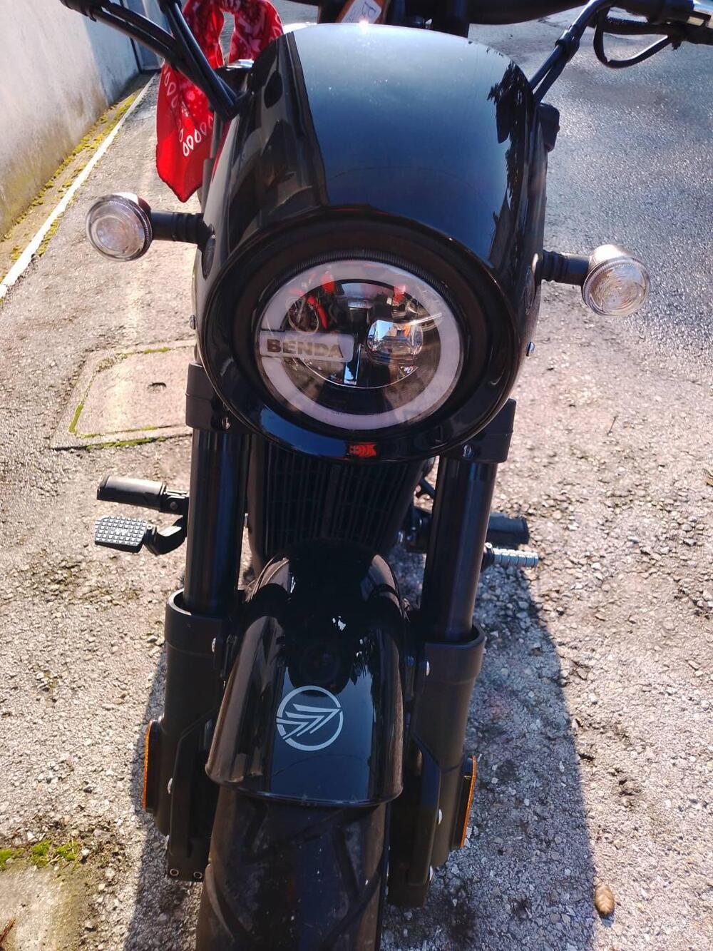 Benda Motorcycles BD-300 Sporty (2021 - 23) (4)