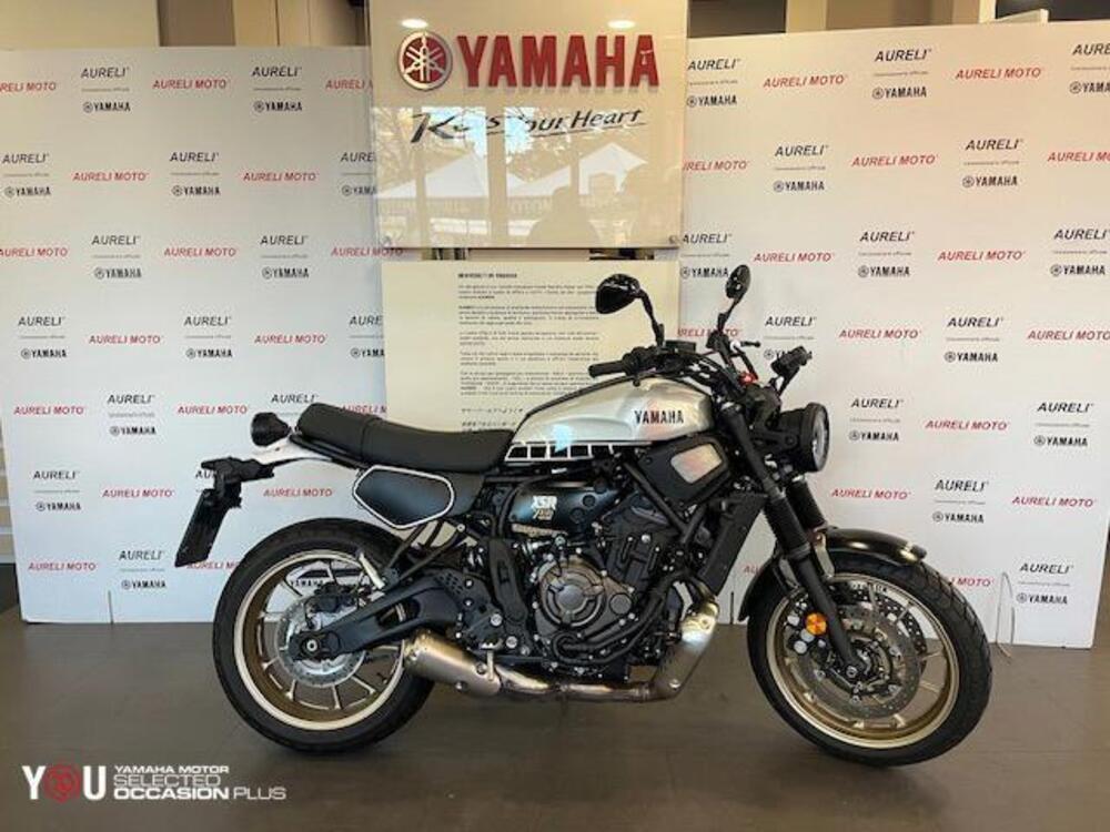 Yamaha XSR 700 Legacy (2023 - 26) (2)