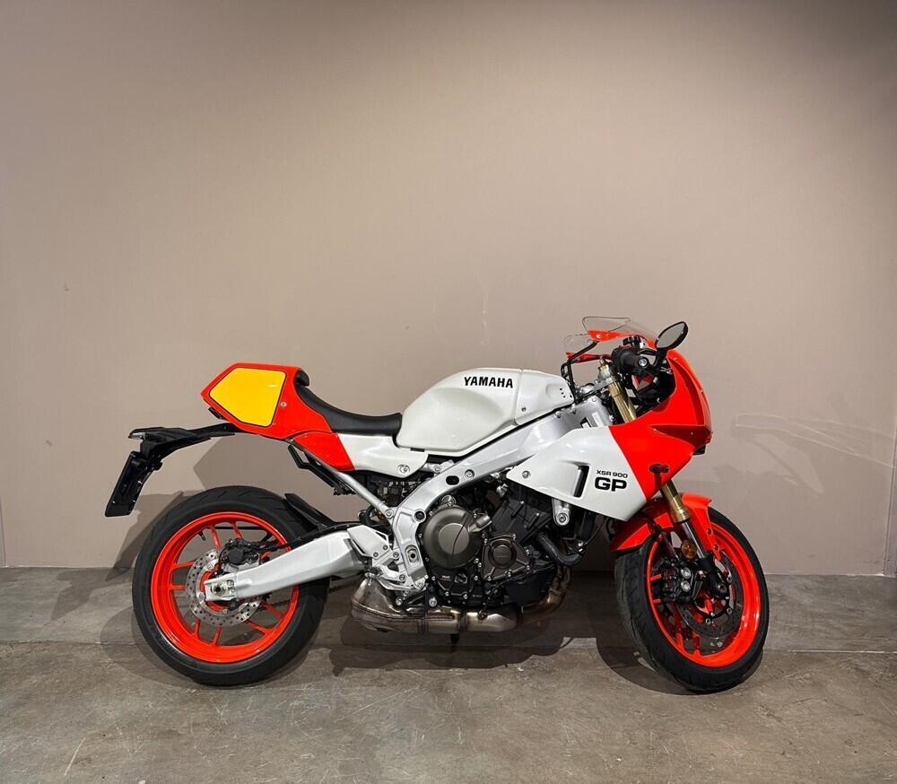 Yamaha XSR 900 (2022 - 26) (3)