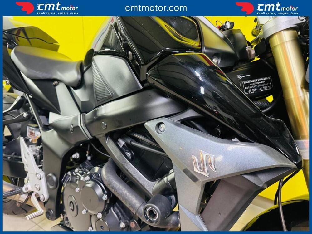 Suzuki GSR 750 (2010 - 15) (6)