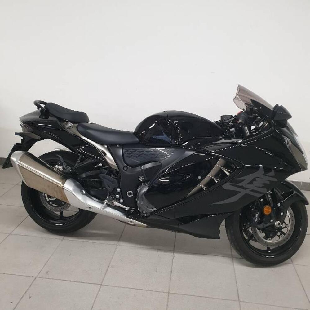 Suzuki GSX 1300 R Hayabusa (2025) (4)