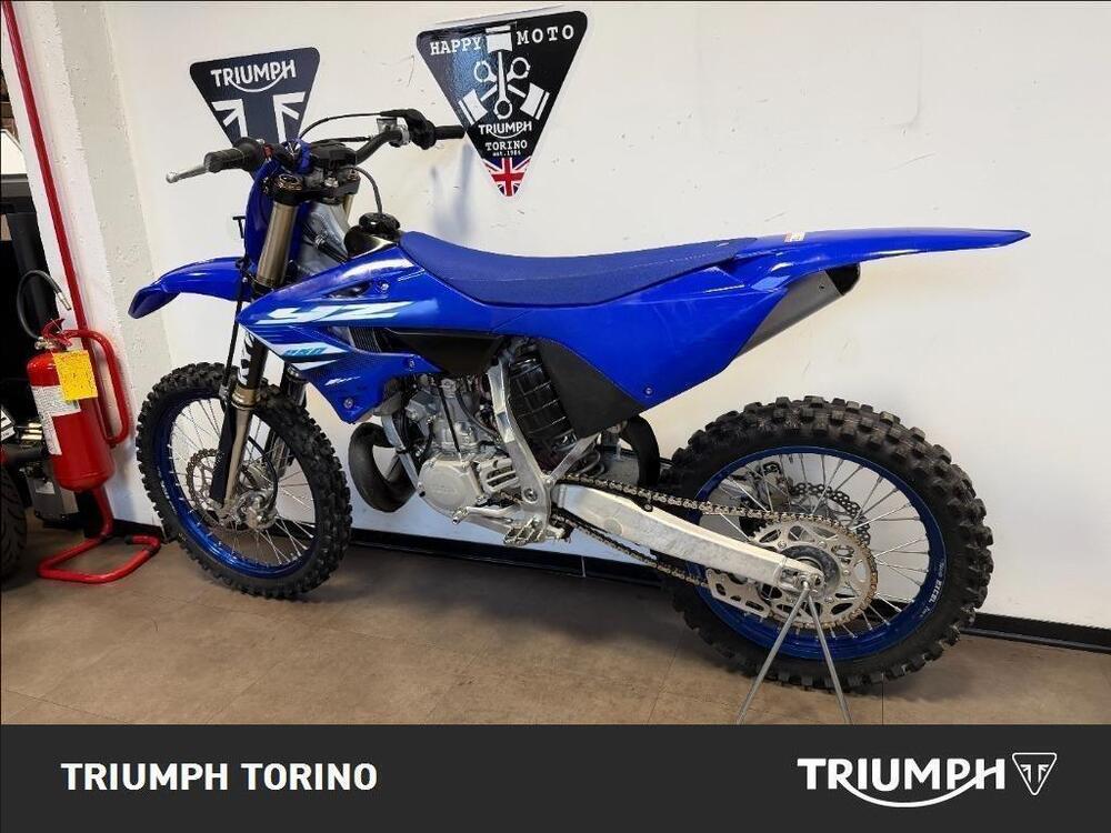 Yamaha YZ 250 (2025) (4)