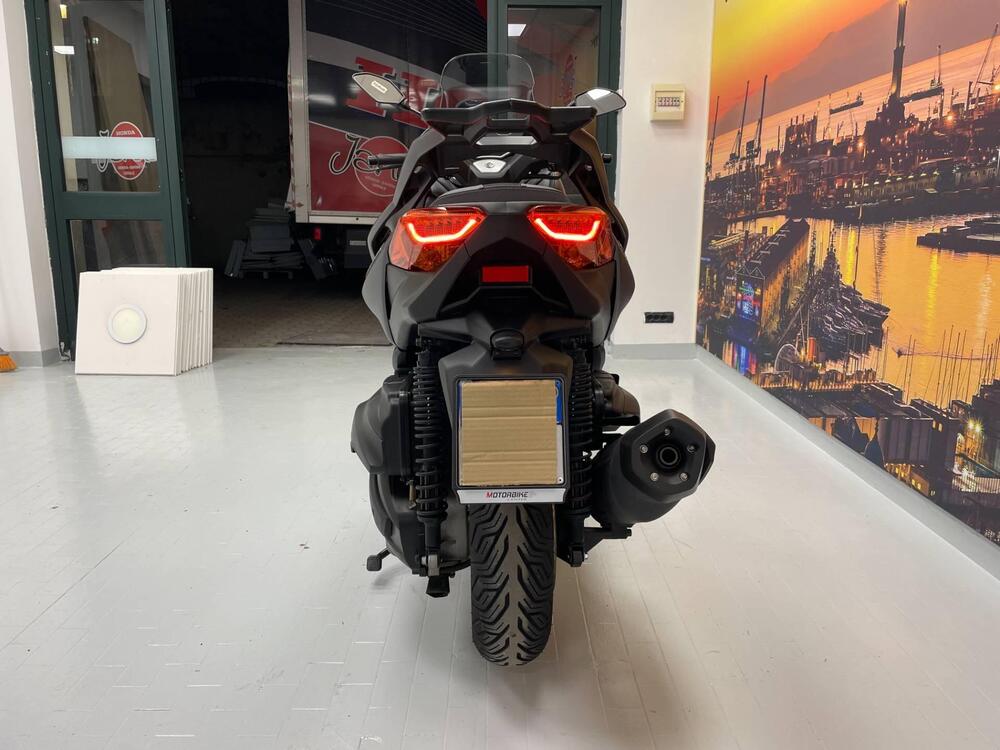 Yamaha X-Max 400 ABS (2017 - 20) (11)