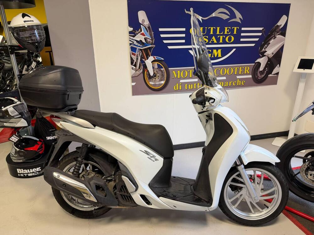 Honda SH 150 i ABS (2013 - 16) (3)