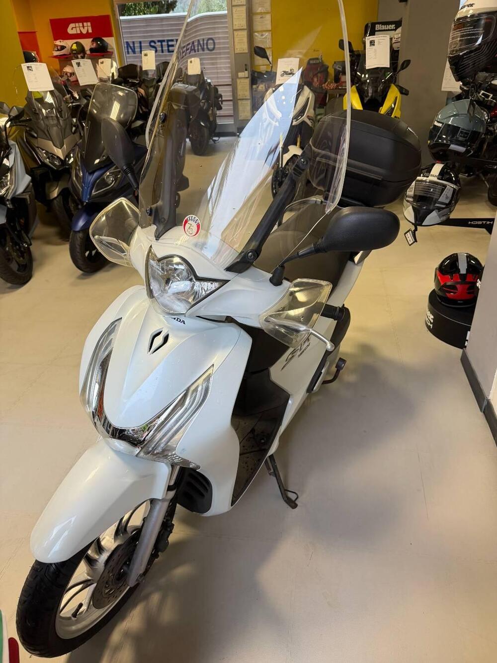 Honda SH 150 i ABS (2013 - 16) (2)