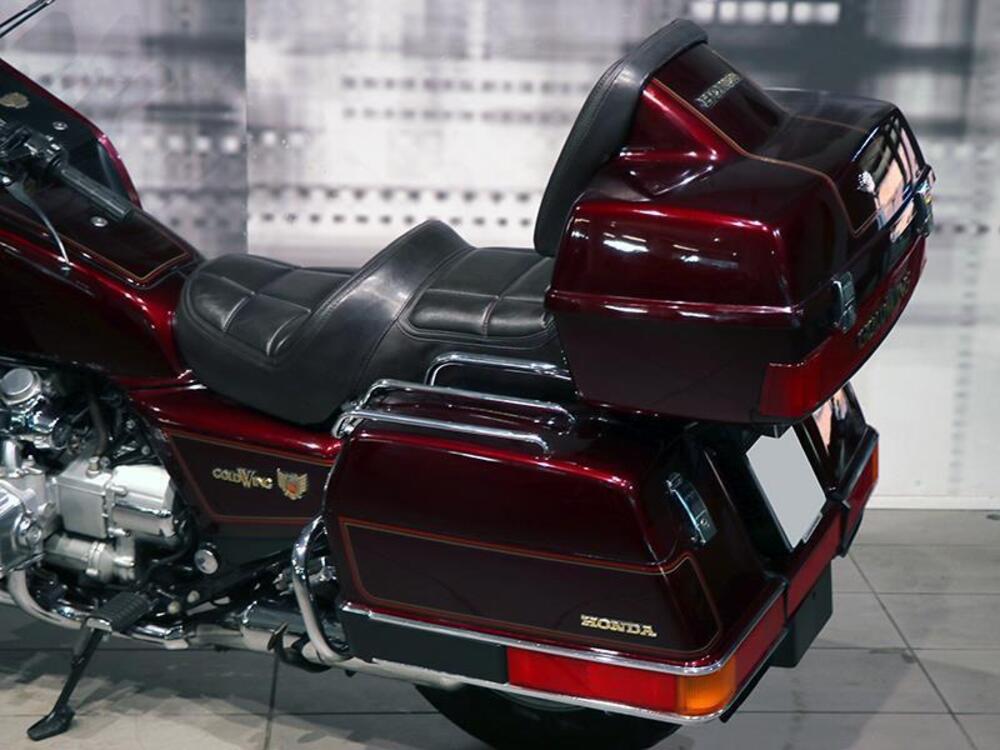 Honda GL 1200 Gold wing (5)