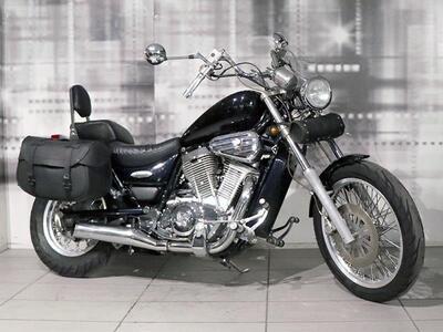 Suzuki VS 600 GLF Intruder (1996 - 98) usata