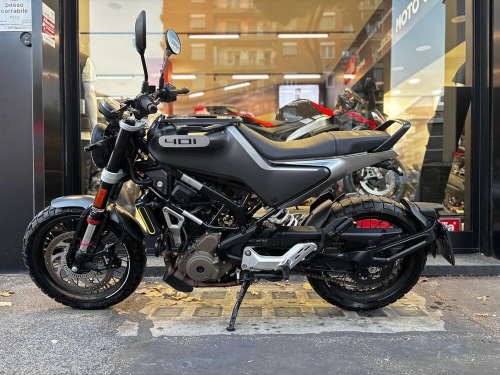 Husqvarna Svartpilen 401 (2021 - 23) (6)