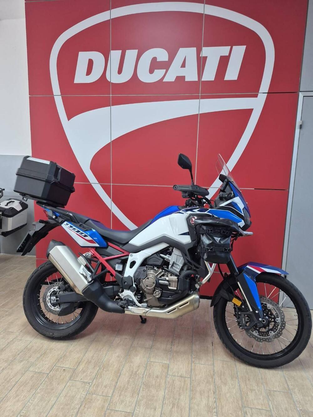 Honda Africa Twin CRF 1100L Urban DCT (2022 - 23) (2)