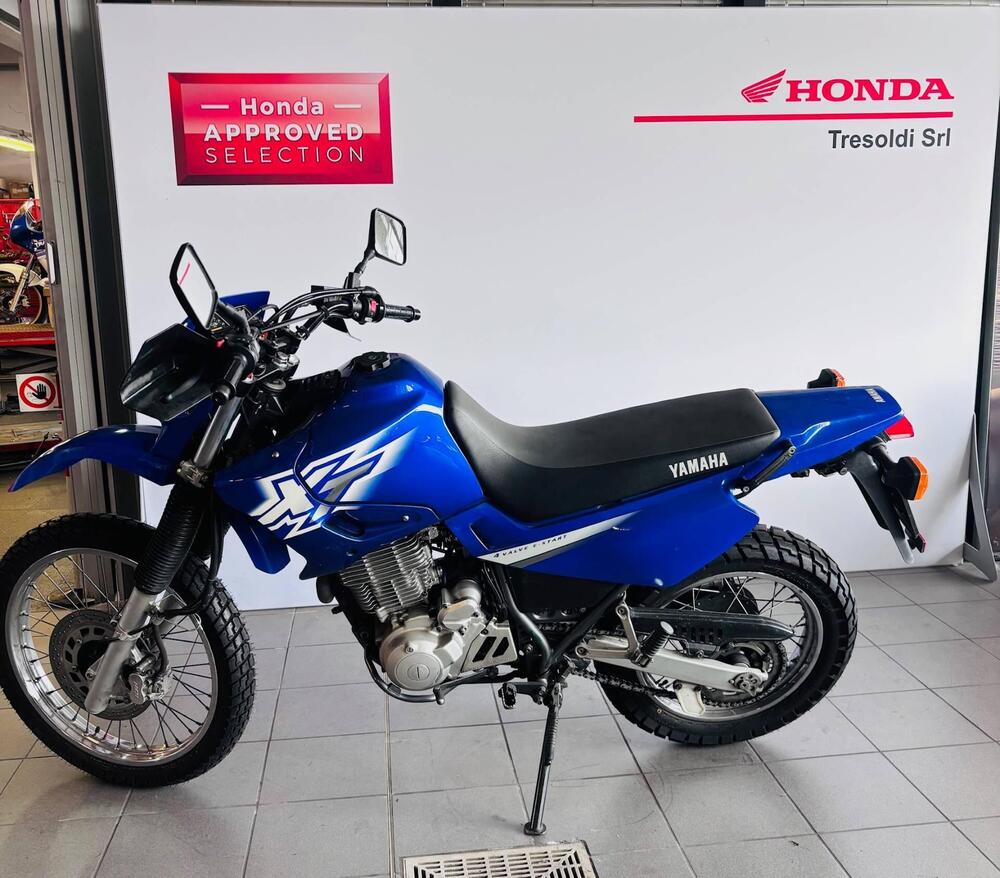Yamaha XT600 (2)