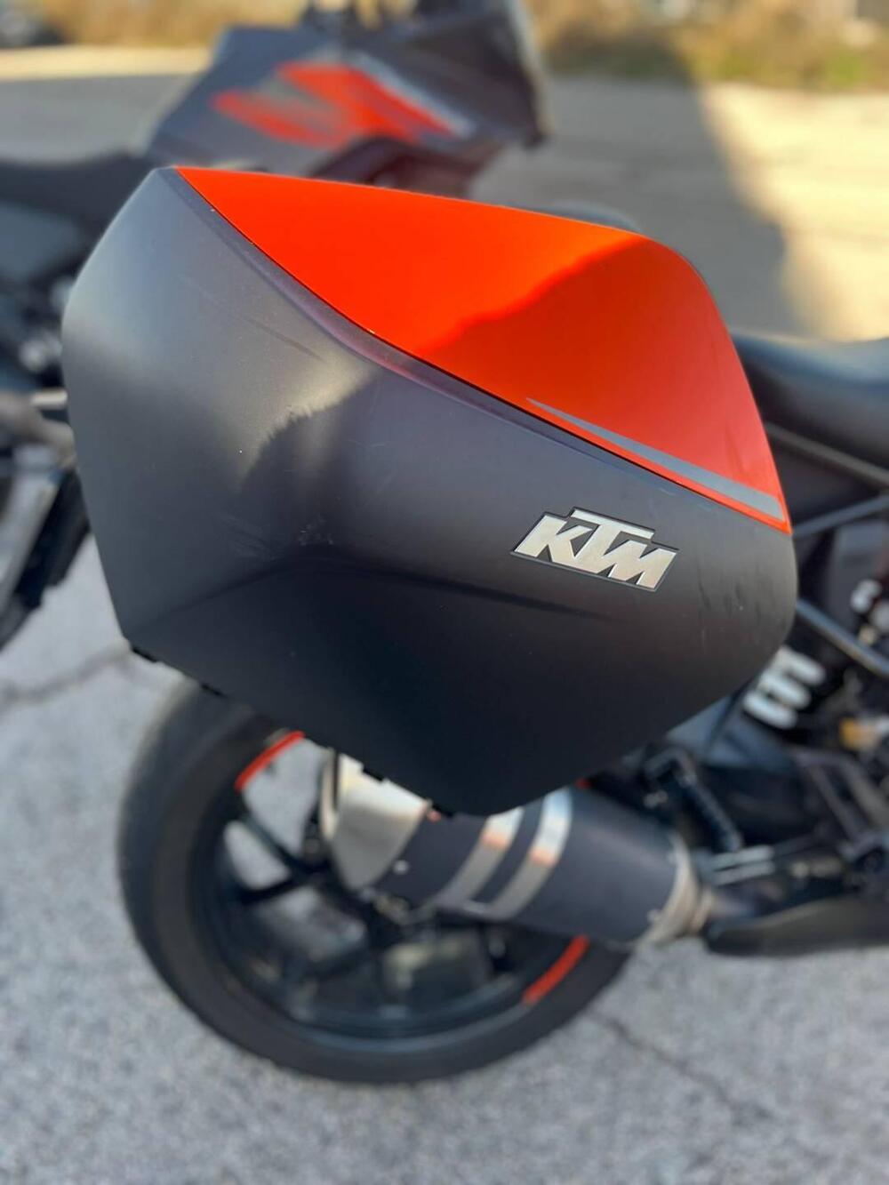 KTM 1290 Super Duke GT ABS (2016 - 18) (5)