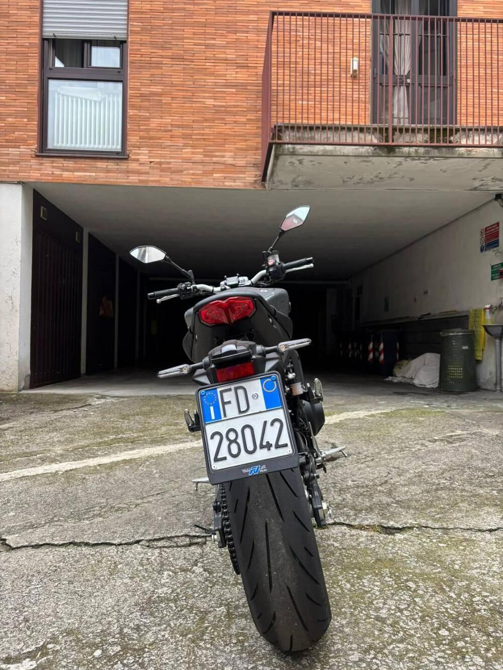 Yamaha MT-09 (2021 - 23) (9)