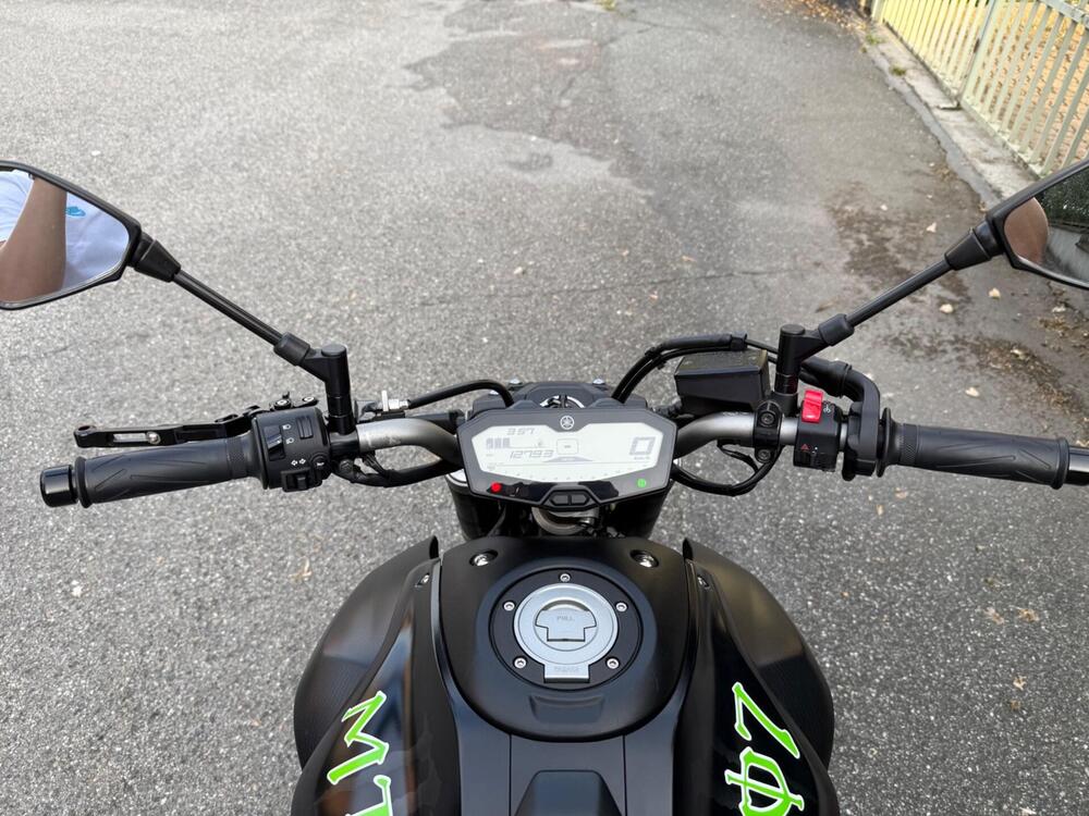 Yamaha MT-07 (2014 - 16) (6)