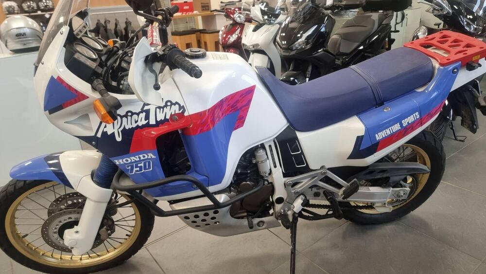 Honda Africa Twin NXR 750 (1990 - 91) (2)