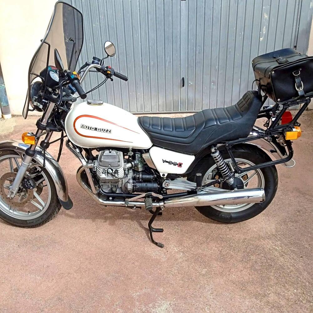 Moto Guzzi V 35 C (2)