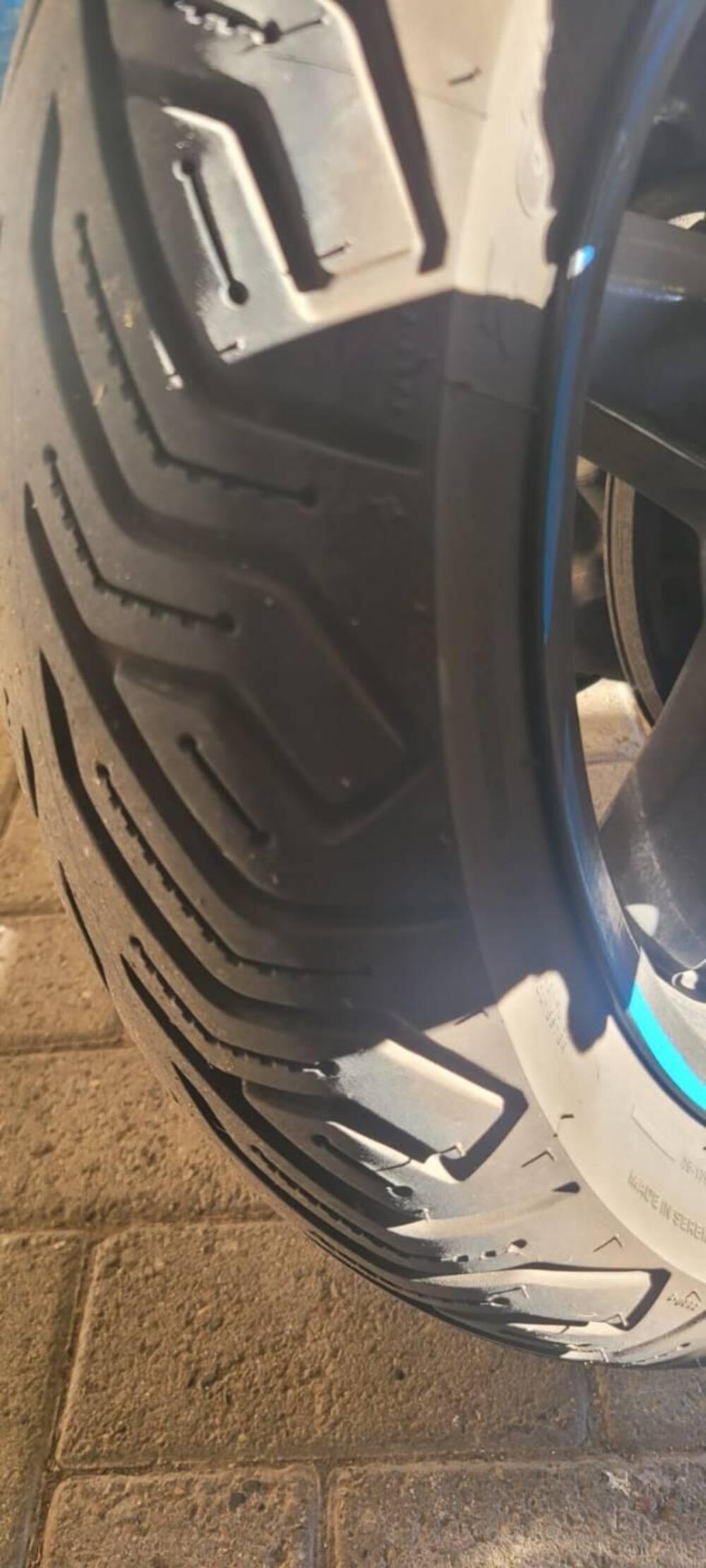 Yamaha X-Max 250 (2010 - 13) (6)