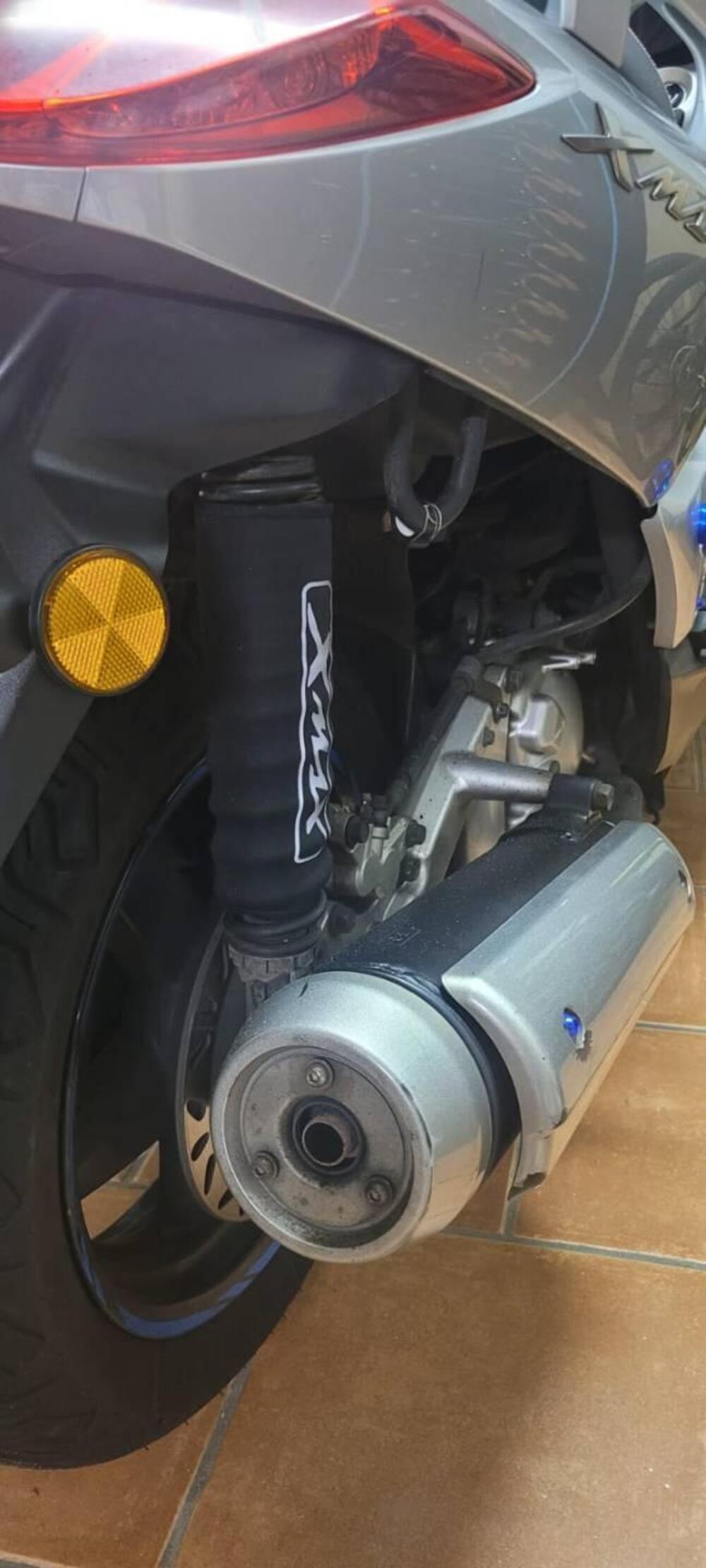 Yamaha X-Max 250 (2010 - 13) (5)