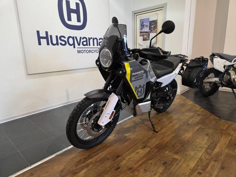 Husqvarna Norden 901 (2022 - 26) (9)