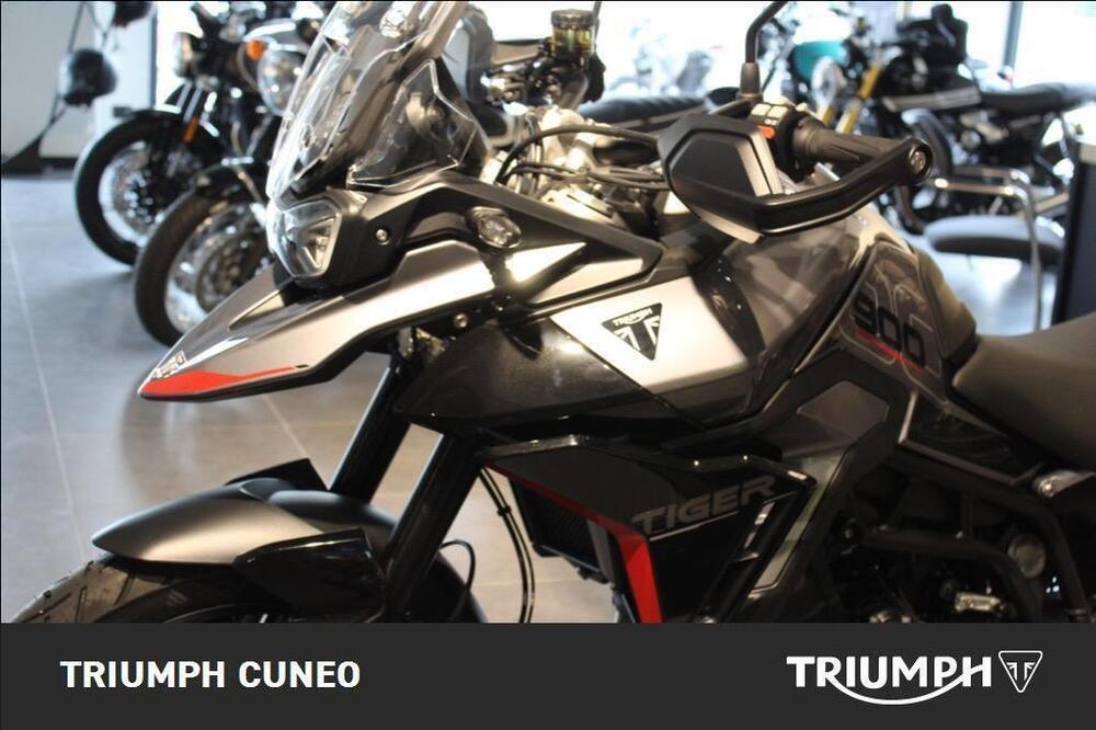 Triumph Tiger 900 GT (2024 - 26) (2)