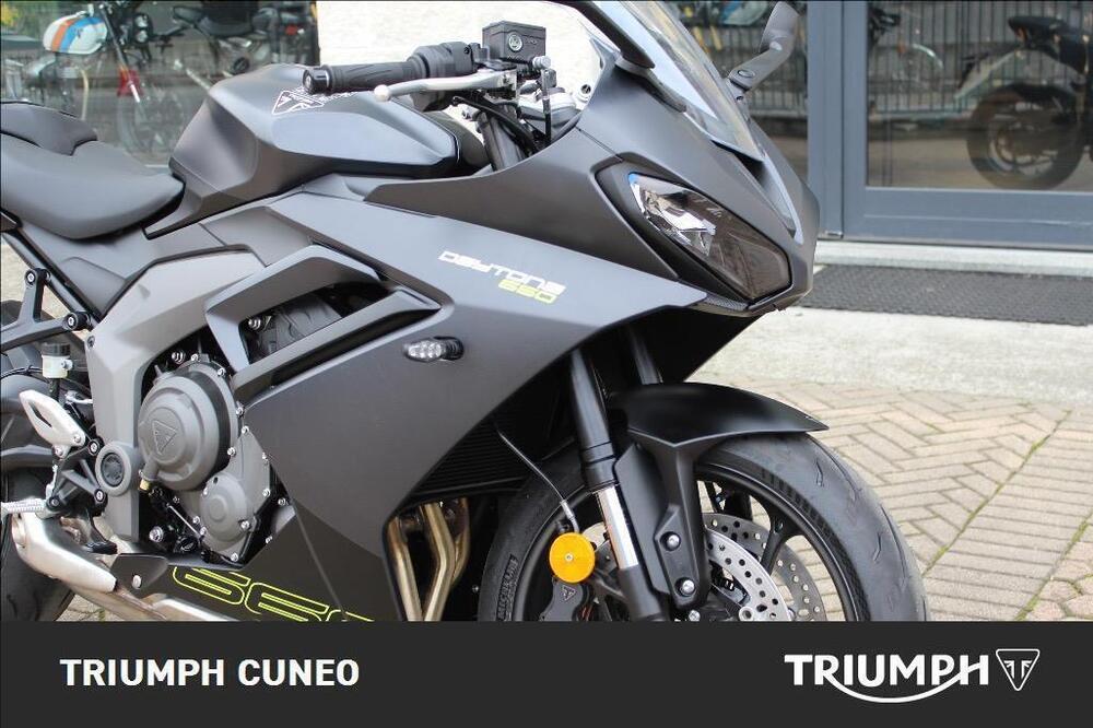 Triumph Daytona 660 (2024 - 26) (5)