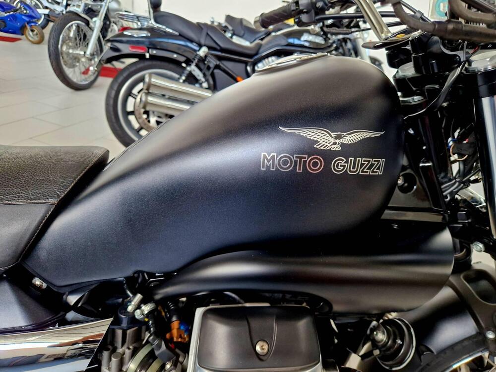 Moto Guzzi Nevada 750 Aquila Nera (2009 - 16) (8)