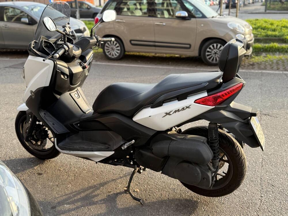 Yamaha X-Max 250 (2014 - 16) (4)