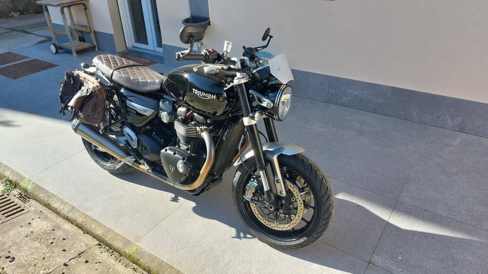 Triumph Speed Twin 1200 (2021 - 24) (2)