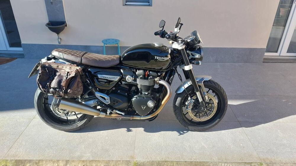 Triumph Speed Twin 1200 (2021 - 24) (3)