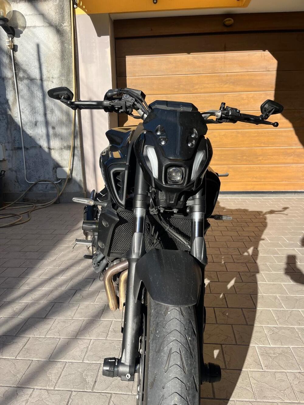 Yamaha MT-07 Pure (2023 - 25) (4)