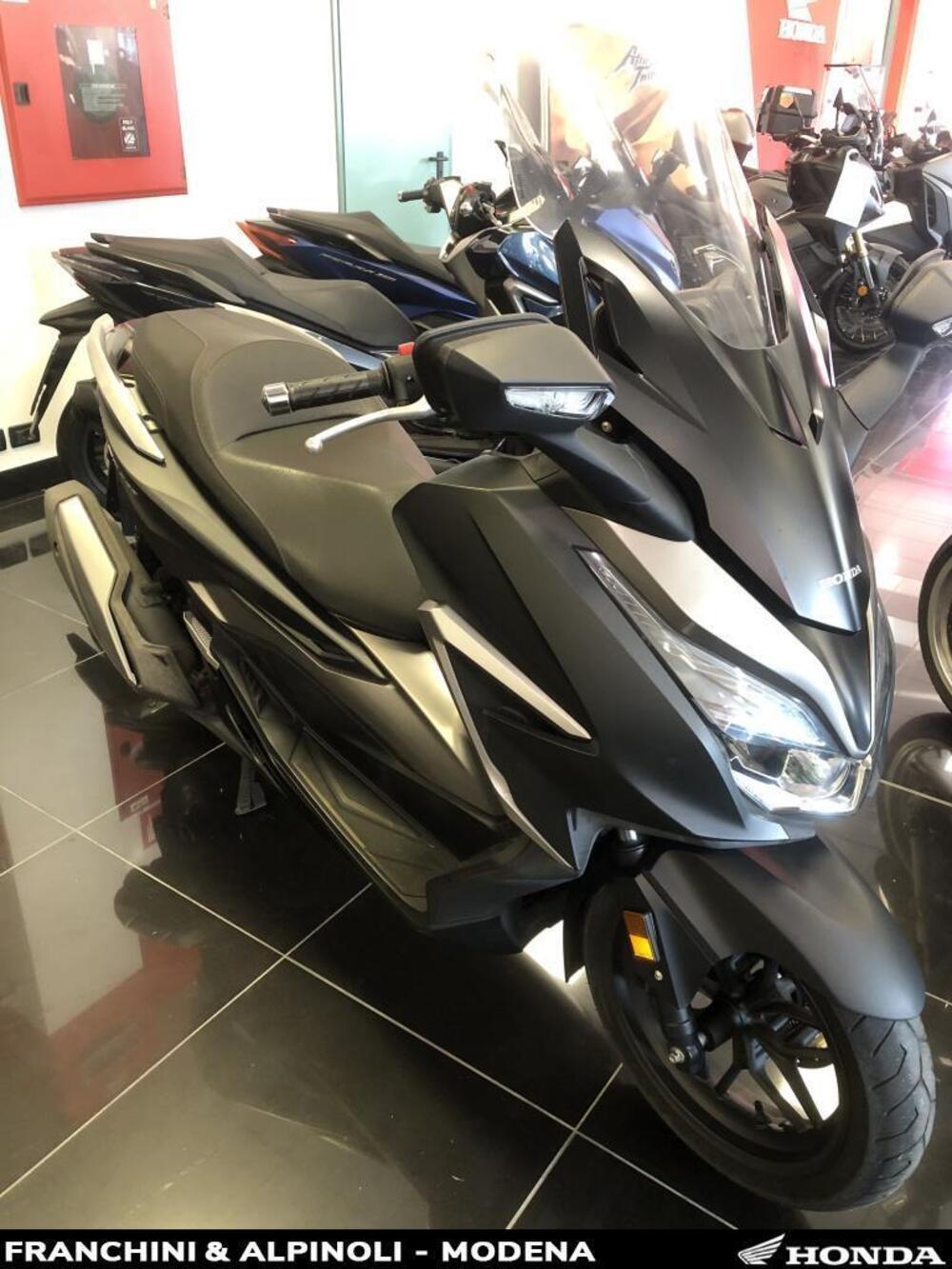 Honda Forza 350 (2022 - 24) (10)