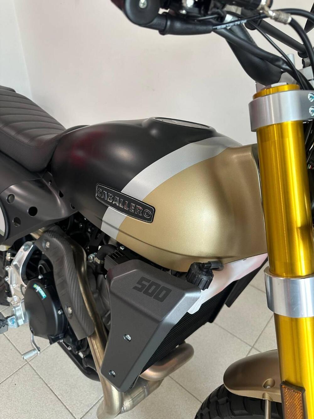 Fantic Motor Caballero 500 Scrambler Deluxe (2021 - 23) (4)