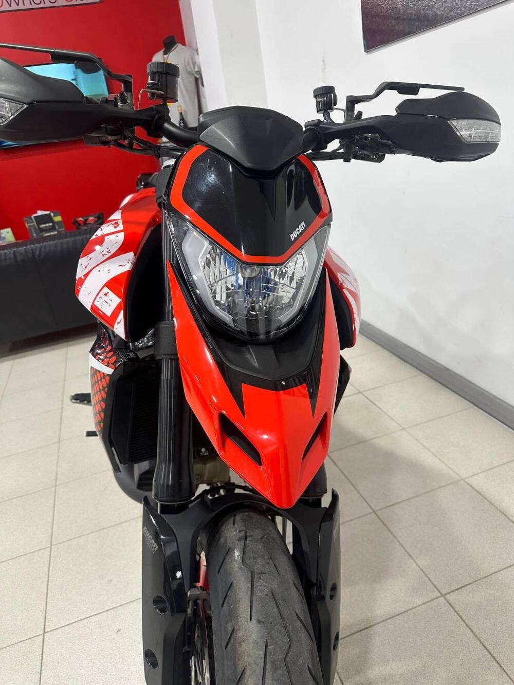 Ducati Hypermotard 950 RVE (2022 - 25) (4)