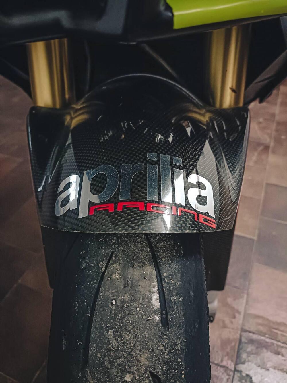 Aprilia Tuono V4 R APRC (2011 - 13) (11)