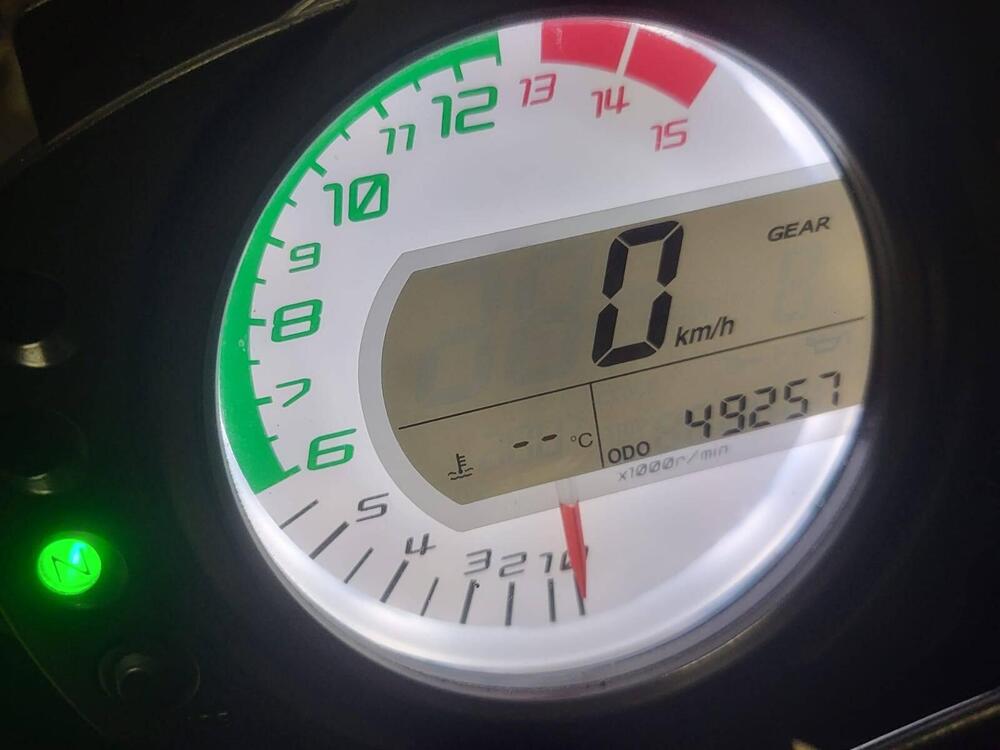 Kawasaki Ninja 1000 ZX-10R (2010 - 11) (4)