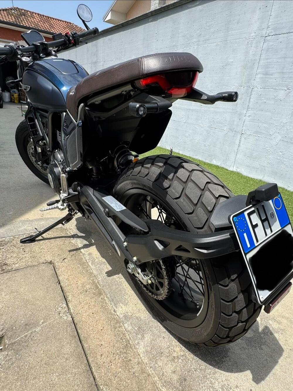 Ducati Scrambler 800 Nightshift (2025 - 26) (4)