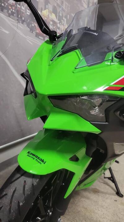 Kawasaki Ninja 500 SE (2024 - 26) usata