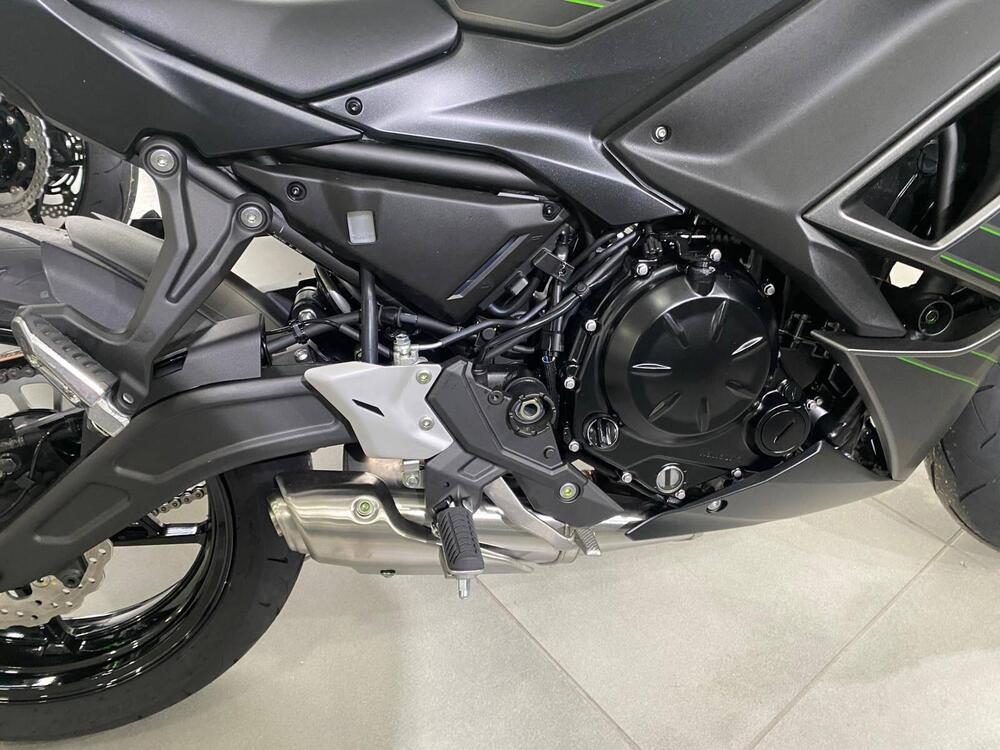 Kawasaki Ninja 650 (2025 - 26) (5)