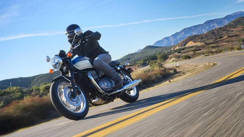La Bonneville per chi inizia e quella per chi &egrave; arrivato: Triumph T100 e T120 my2026, TEST a confronto