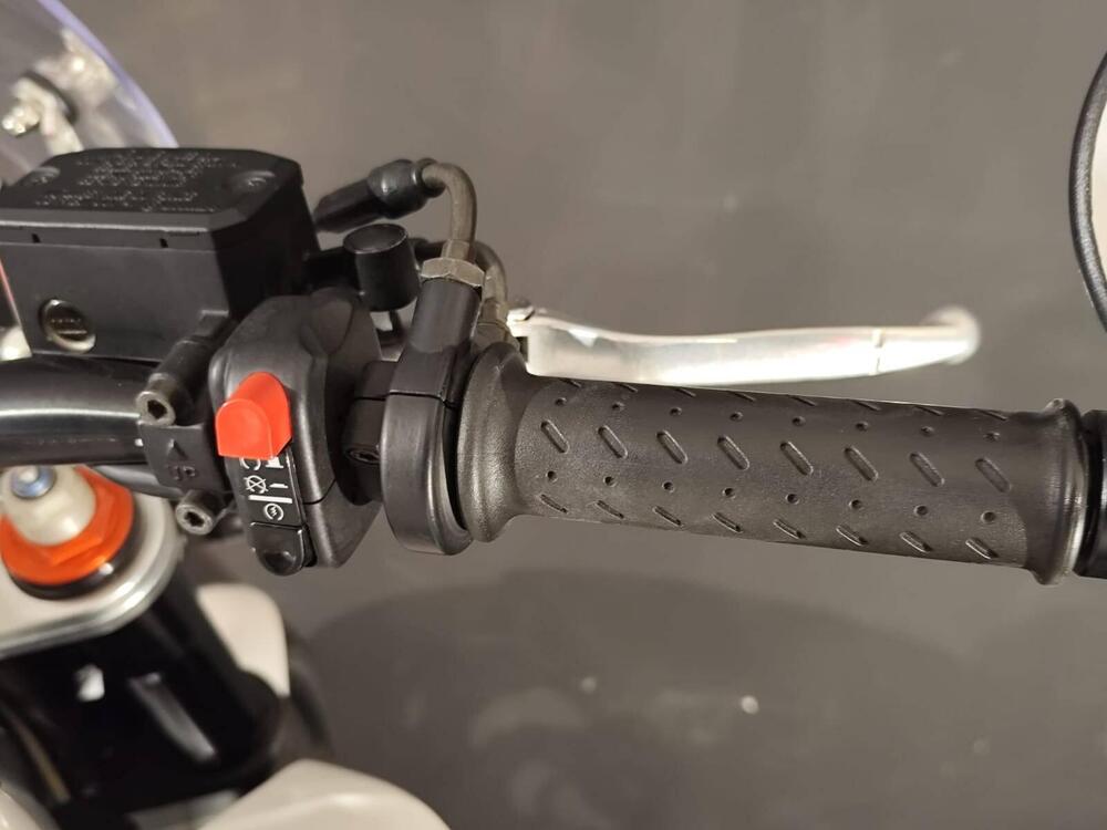 Moto Guzzi Griso 1200 8V (2007 - 12) (13)