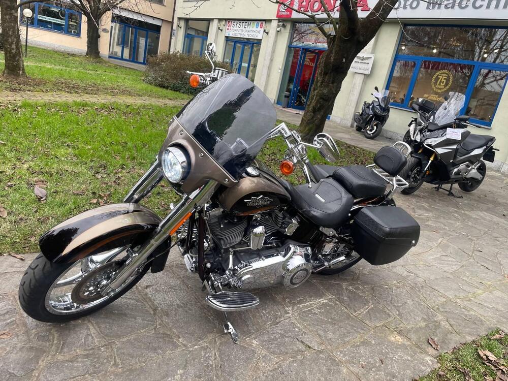 Harley-Davidson 1800 Convertible (2010 - 11) - FLSTSE (3)