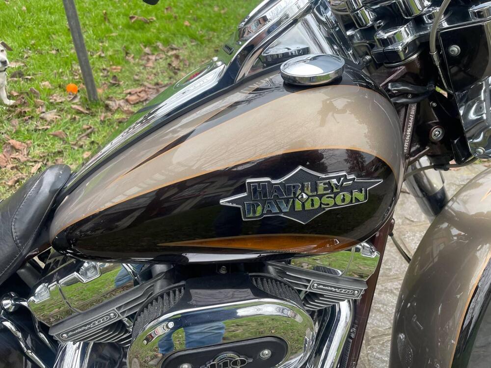 Harley-Davidson 1800 Convertible (2010 - 11) - FLSTSE (7)