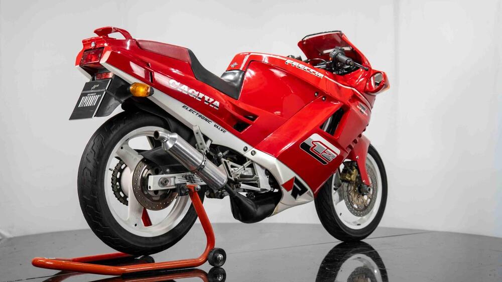 Cagiva FRECCIA C12R (7)