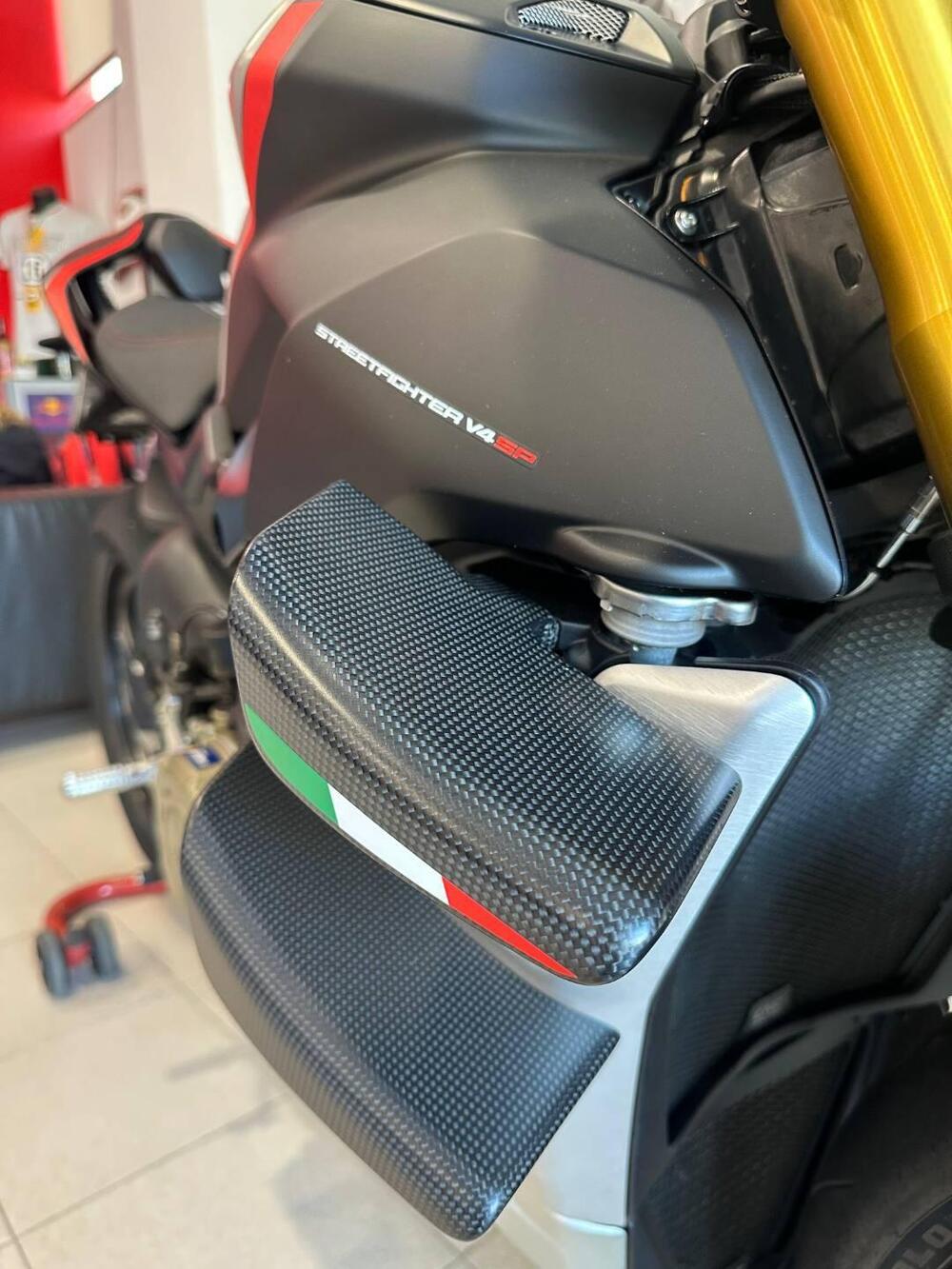 Ducati Streetfighter V4 1100 SP (2022) (6)
