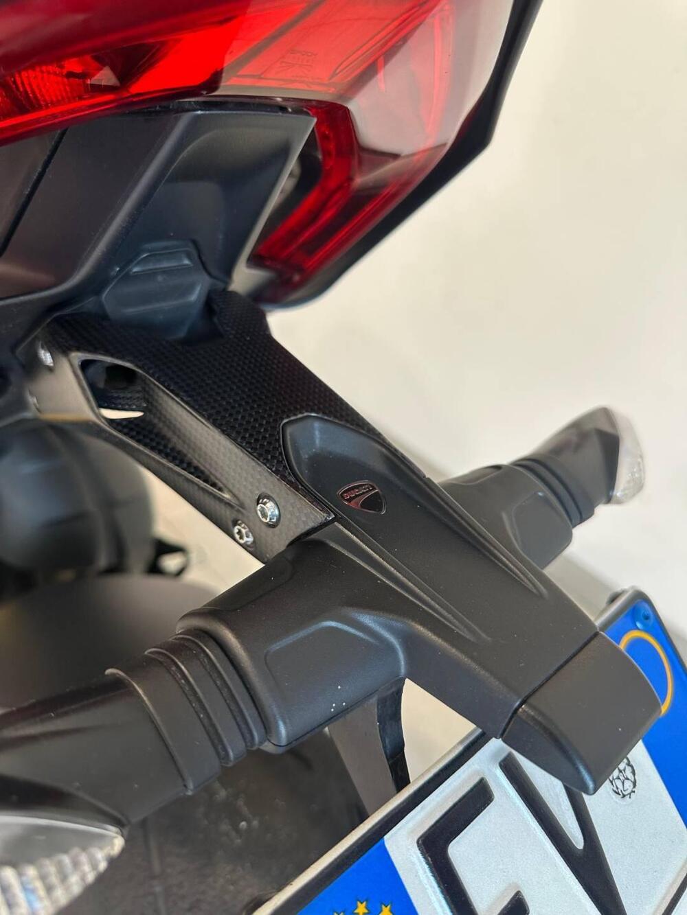 Ducati Streetfighter V4 1100 SP (2022) (7)