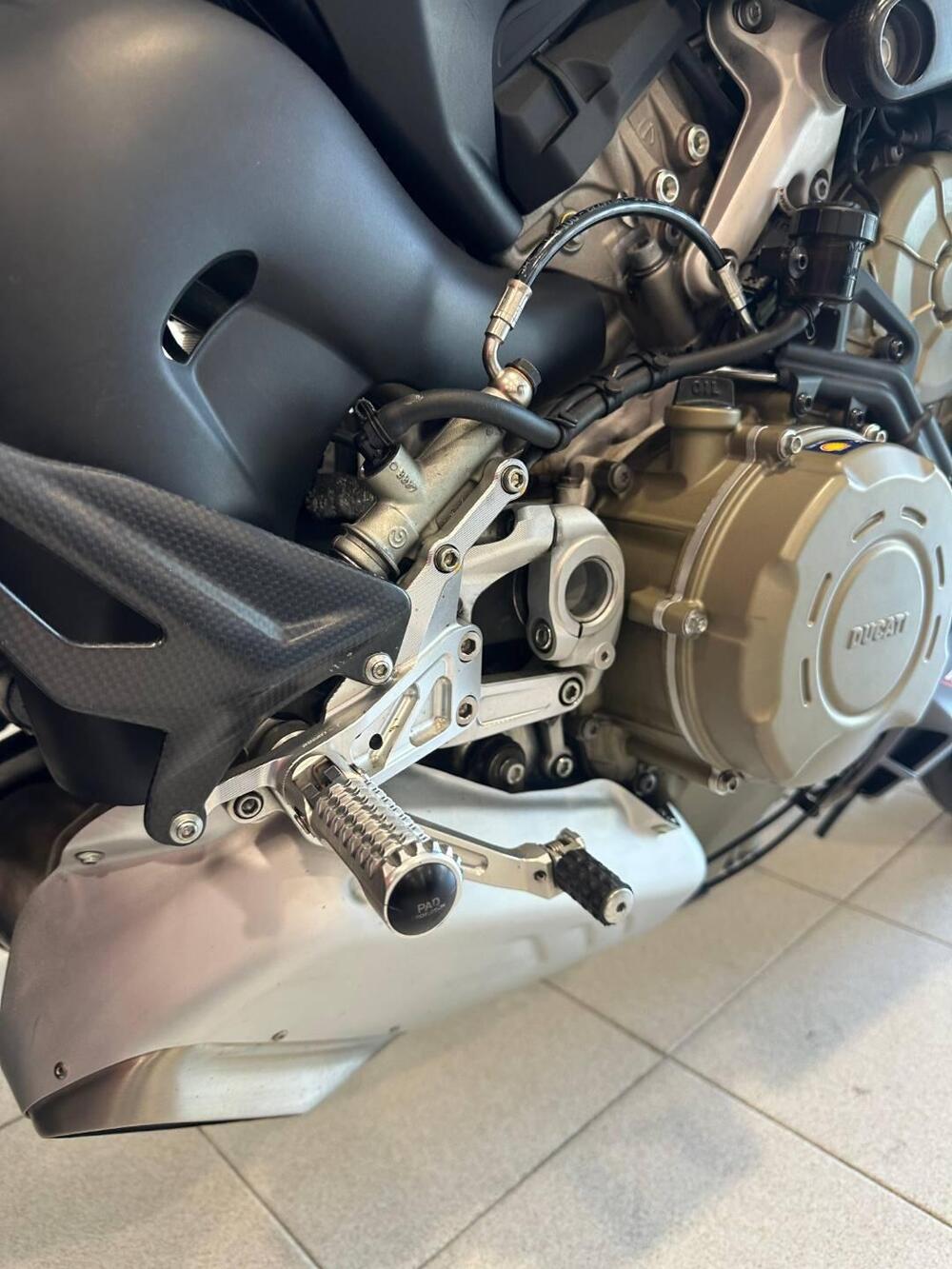 Ducati Streetfighter V4 1100 SP (2022) (8)