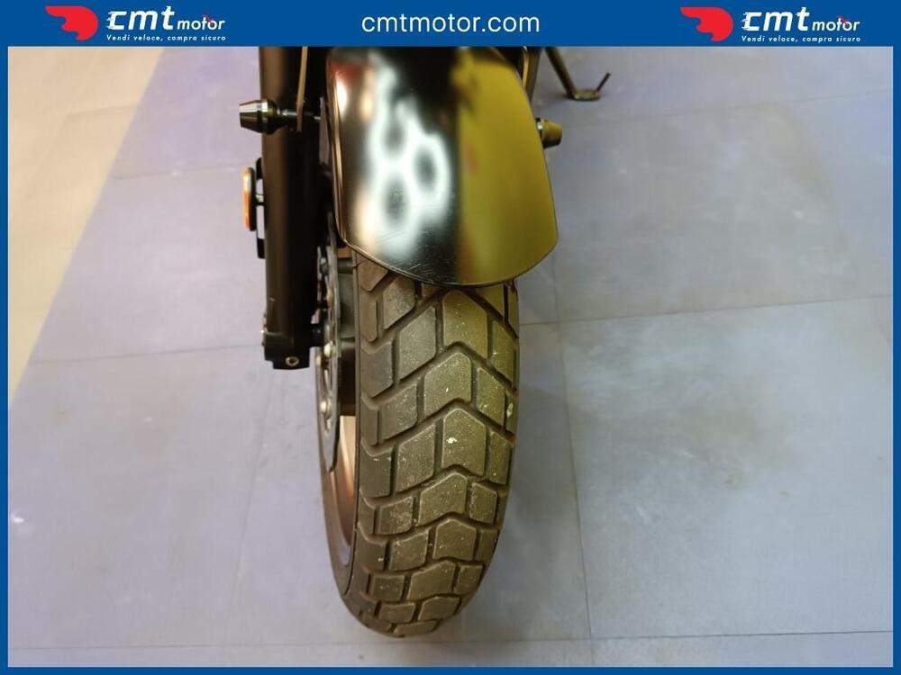 Yamaha XSR 700 ABS (2016 - 20) (11)